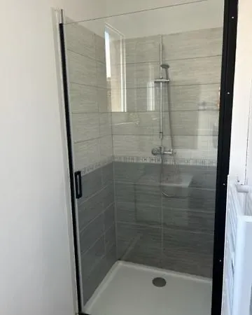 Richelieu 2 Chez Adrien * 圣康坦