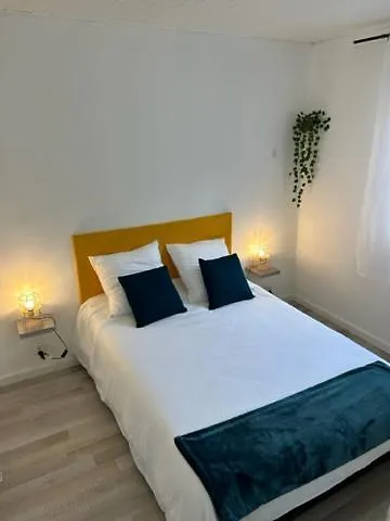 Apartment Richelieu 2 Chez Adrien *